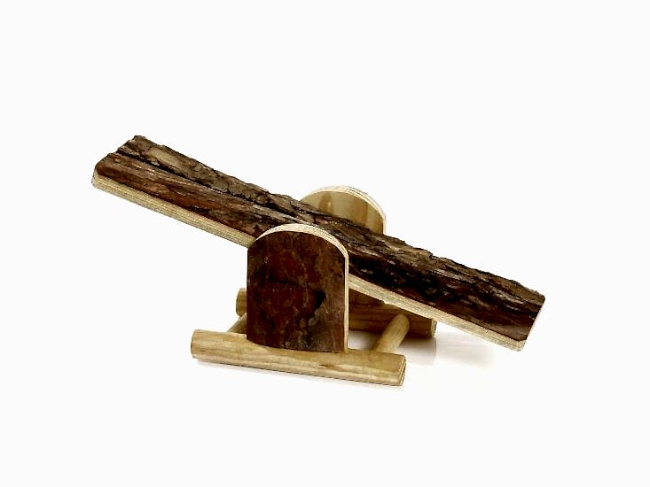 Karlıe Ahşap Kemirgen Tahterevalli 22x8x7cm